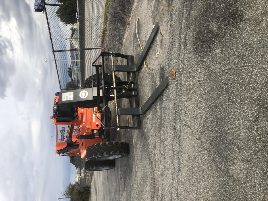 2020 Skytrak 8042 74 Hp, FF Tires, Work Lights, Beacon, Aux Hydraulics, Back up Alarm, Lifting Eye, ES Decals