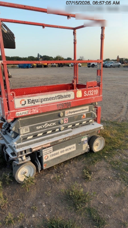 2021 SKYJACK SJ3219