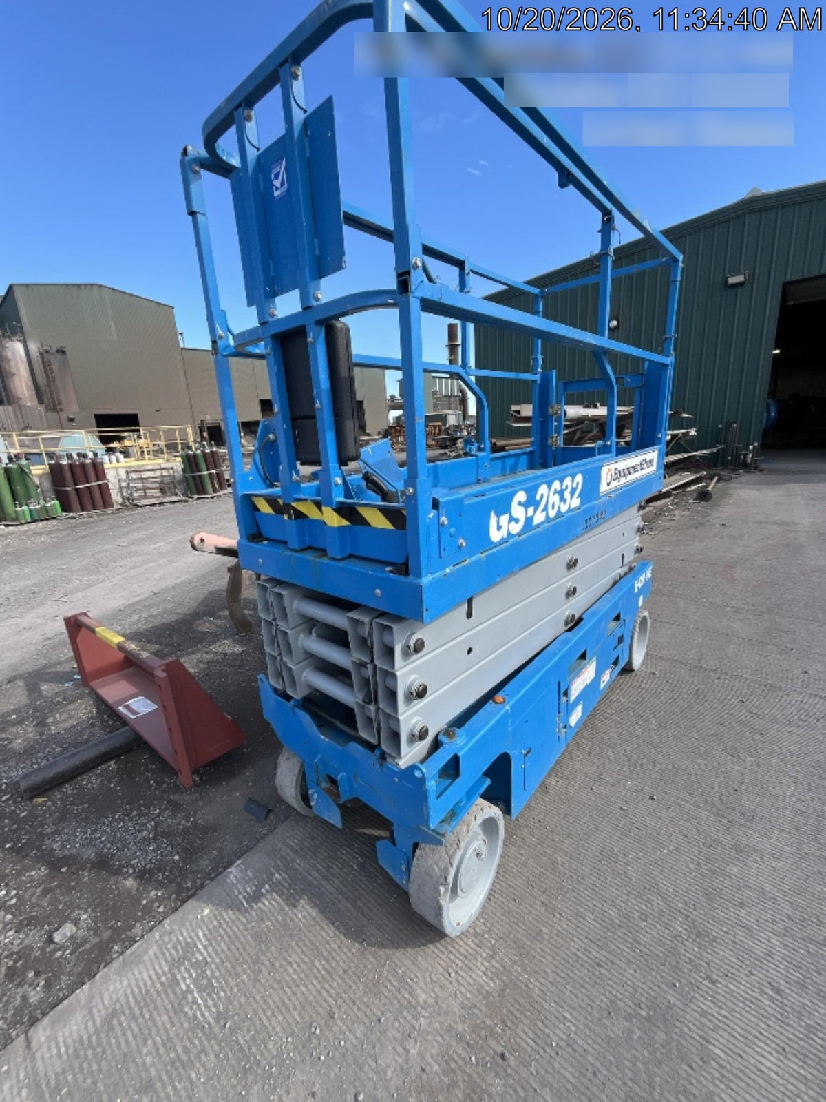 2023 GENIE GS-2632