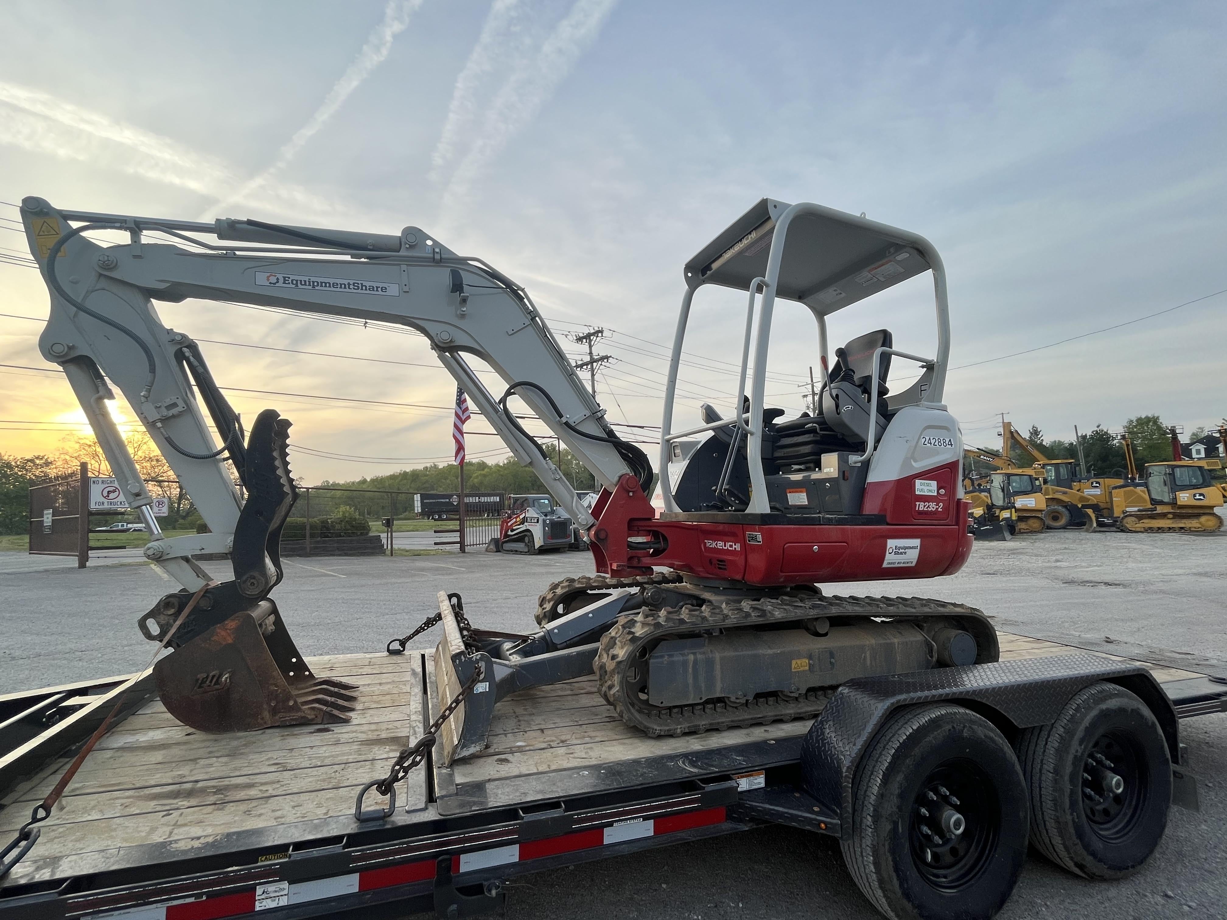 2022 DIAMOND C TRAILERS HDT-20T