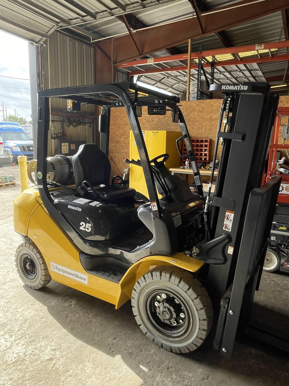 2022 KOMATSU FG25T-16