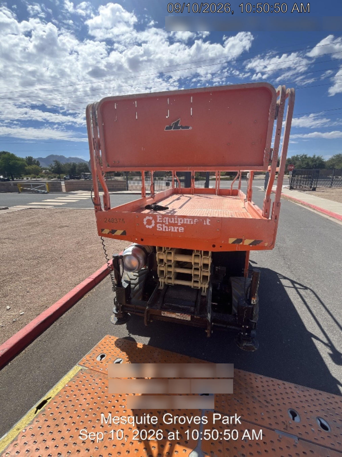 2022 JLG RT3369