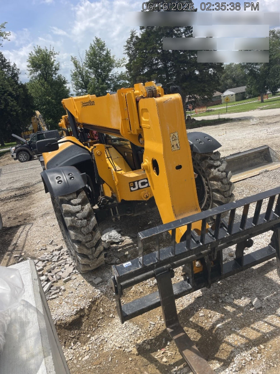 2023 JCB 509-42
