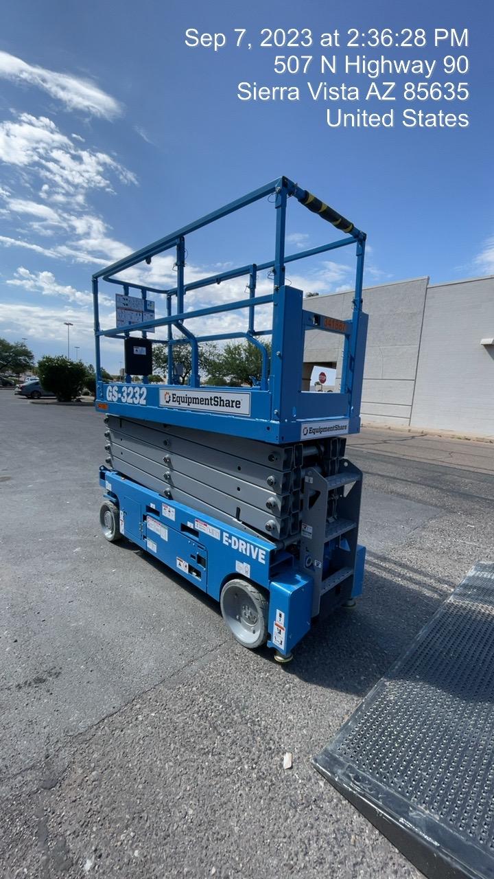 2023 GENIE GS-3232