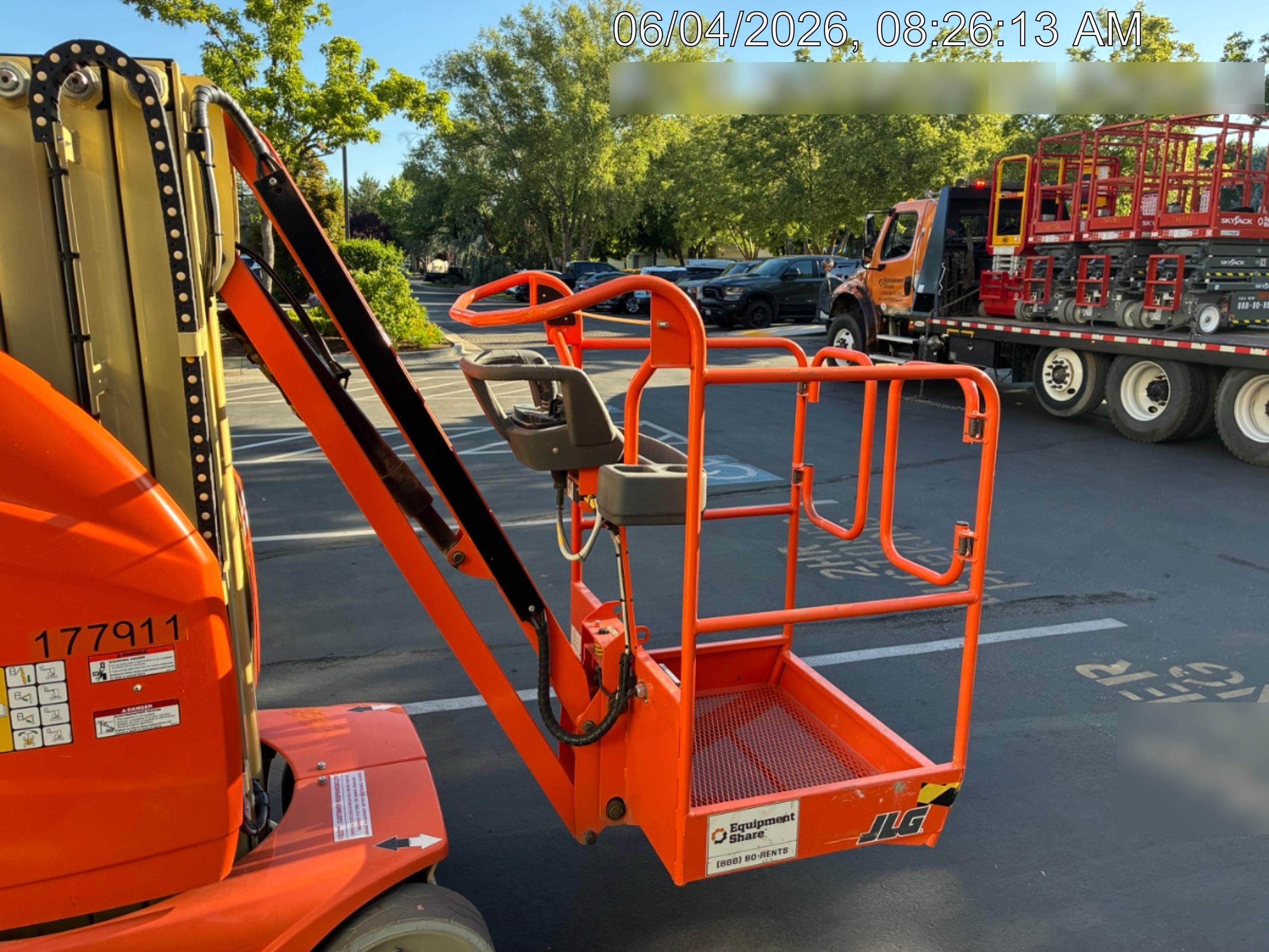 2021 JLG 26E
