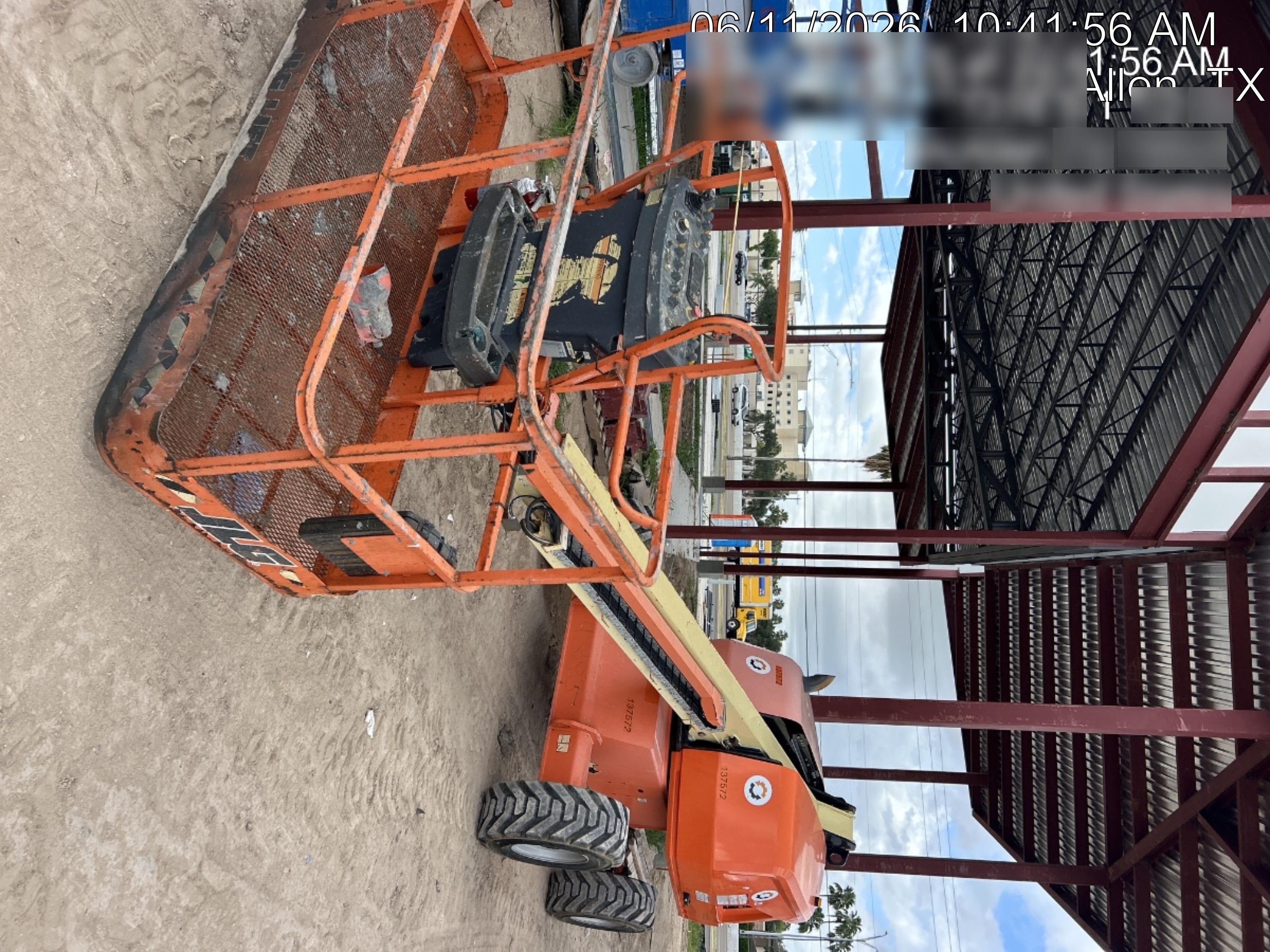 2021 JLG 400S