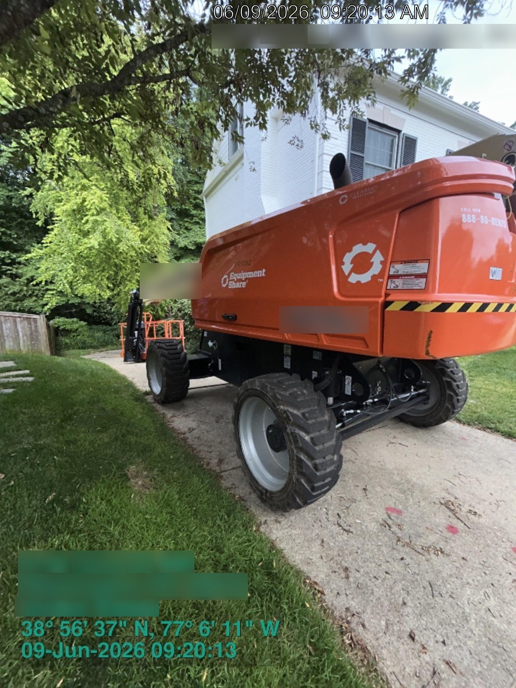2025 JLG 660SJ