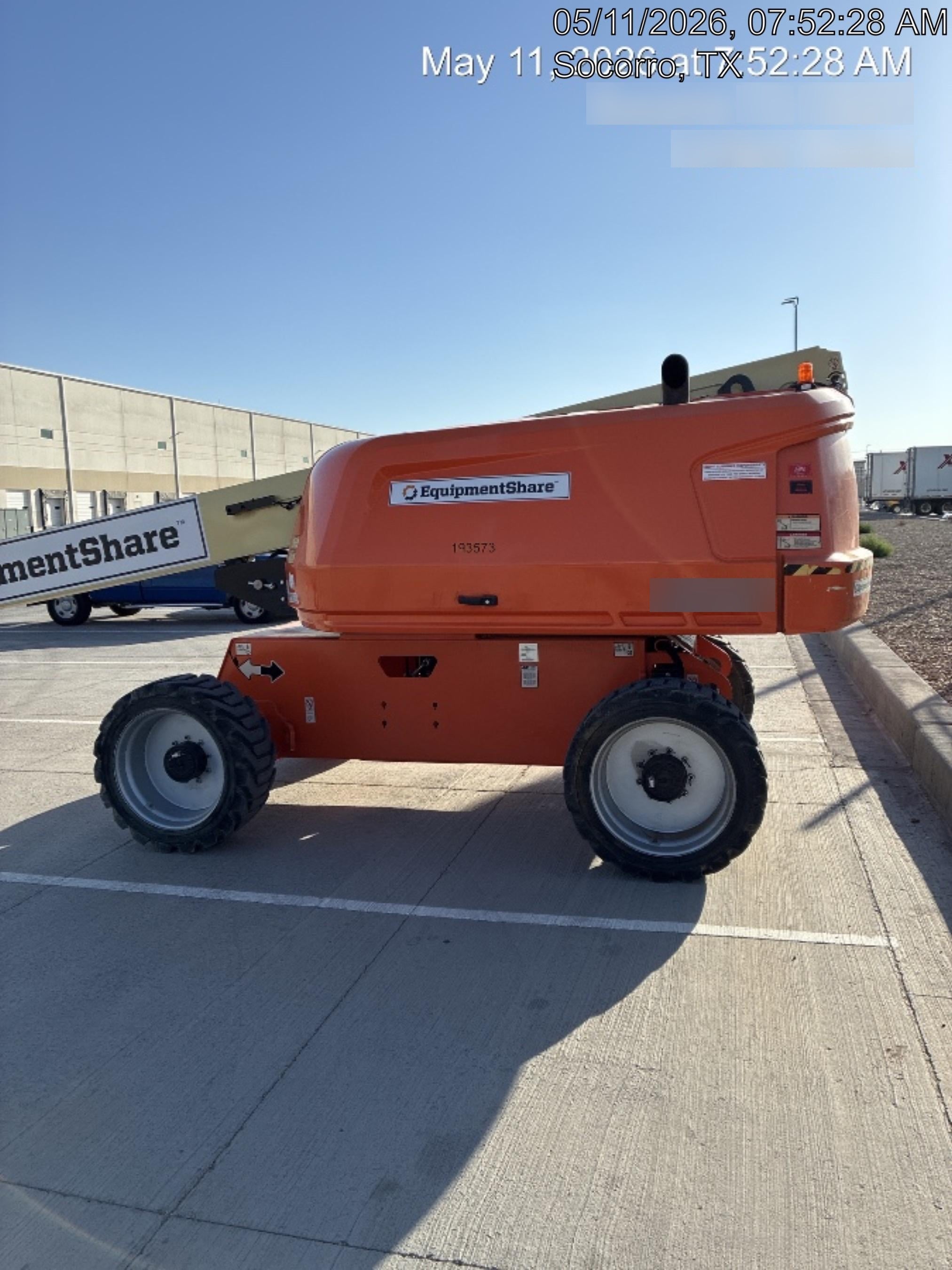 2021 JLG 600S
