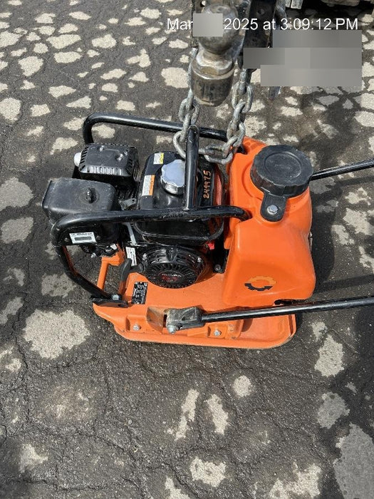 2022 Multiquip MVC88VTHW Plate Honda GX160 w/
water tank 20 wide