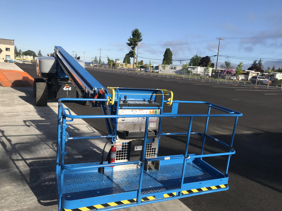 2020 Genie S-85 XC FF Tires, Beacon, 12kw Generator, Cold Weather Kit