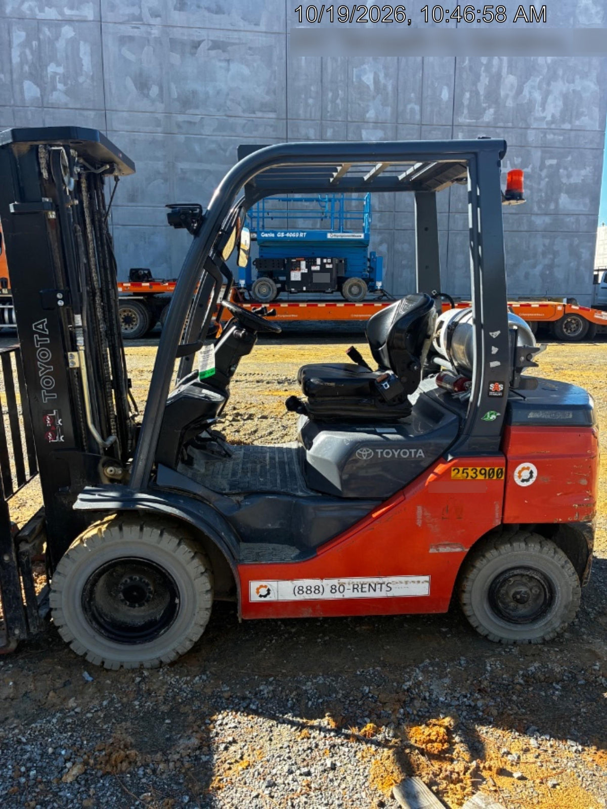 2022 TOYOTA 50-8FGU25