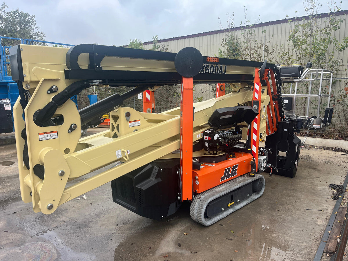 2026 JLG X600AJ