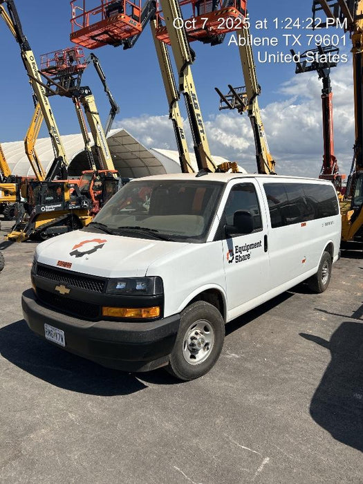 2025 CHEVROLET Express Van - Rental
