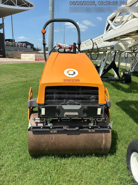 2023 CASE DV26CD