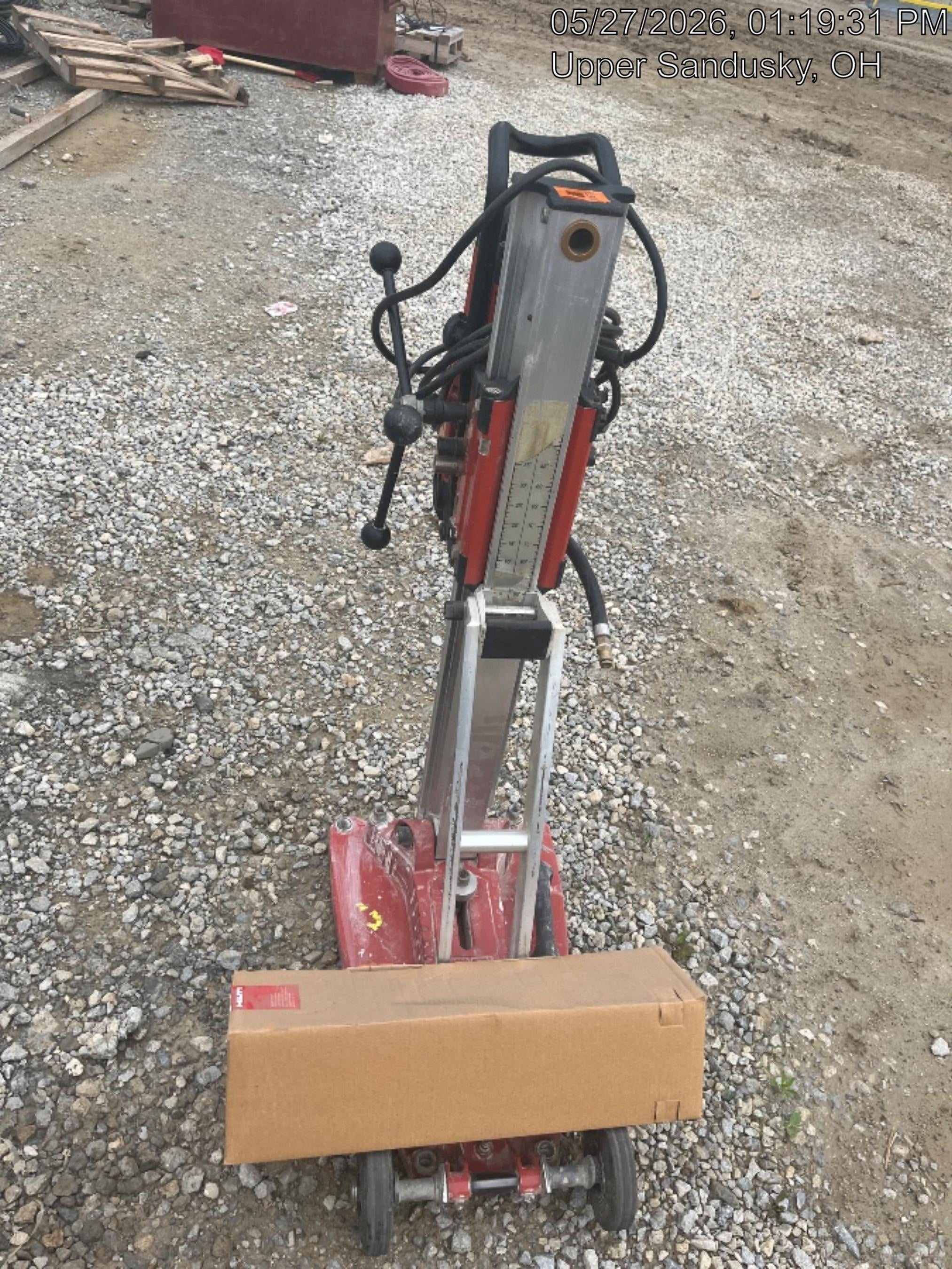 2019 HILTI DD 250