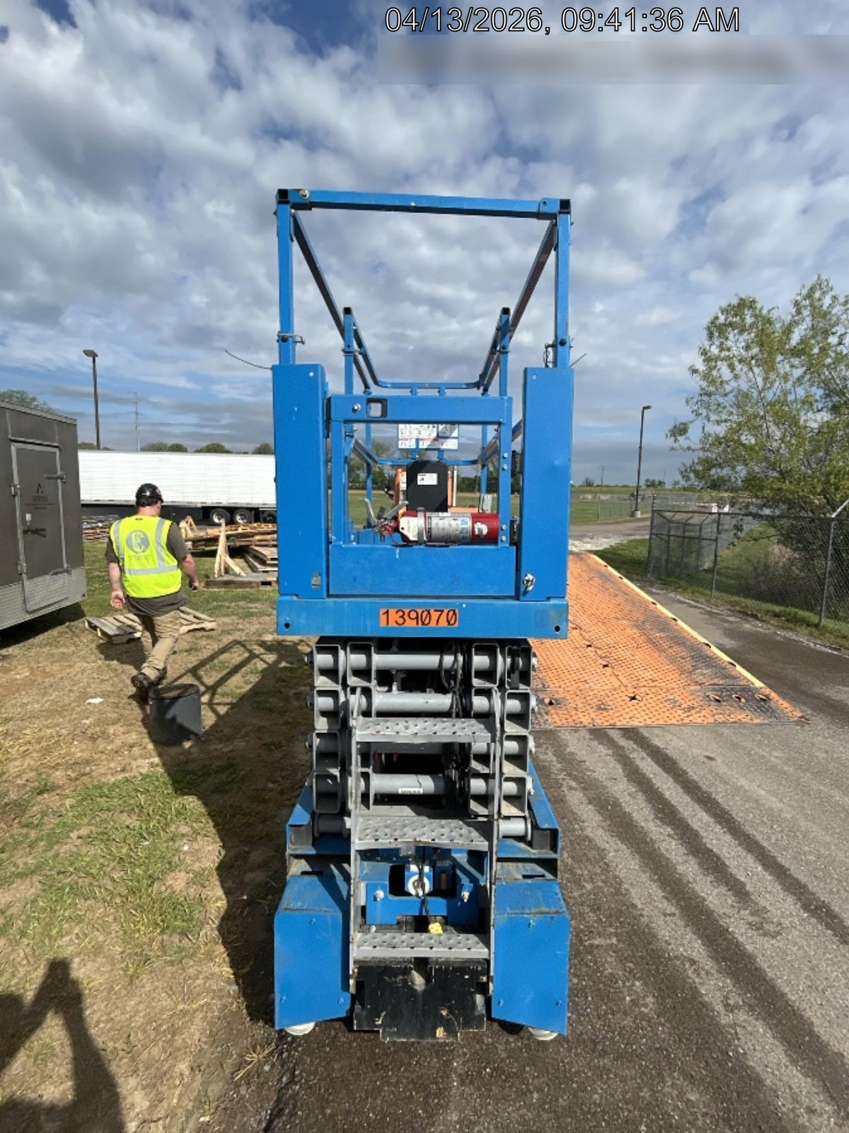 2021 GENIE GS-3232