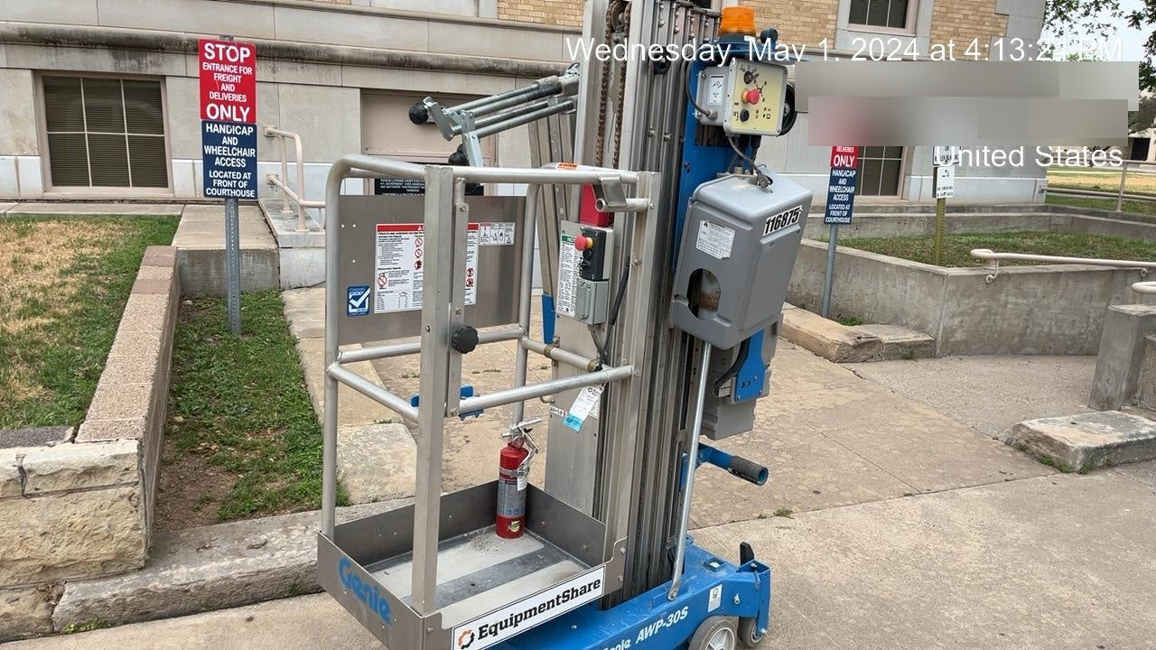 2020 GENIE AWP-30S
