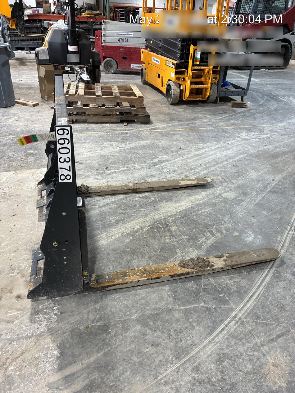 2026 ARROW MATERIAL HANDLING 48" Pallet Forks - Arrow