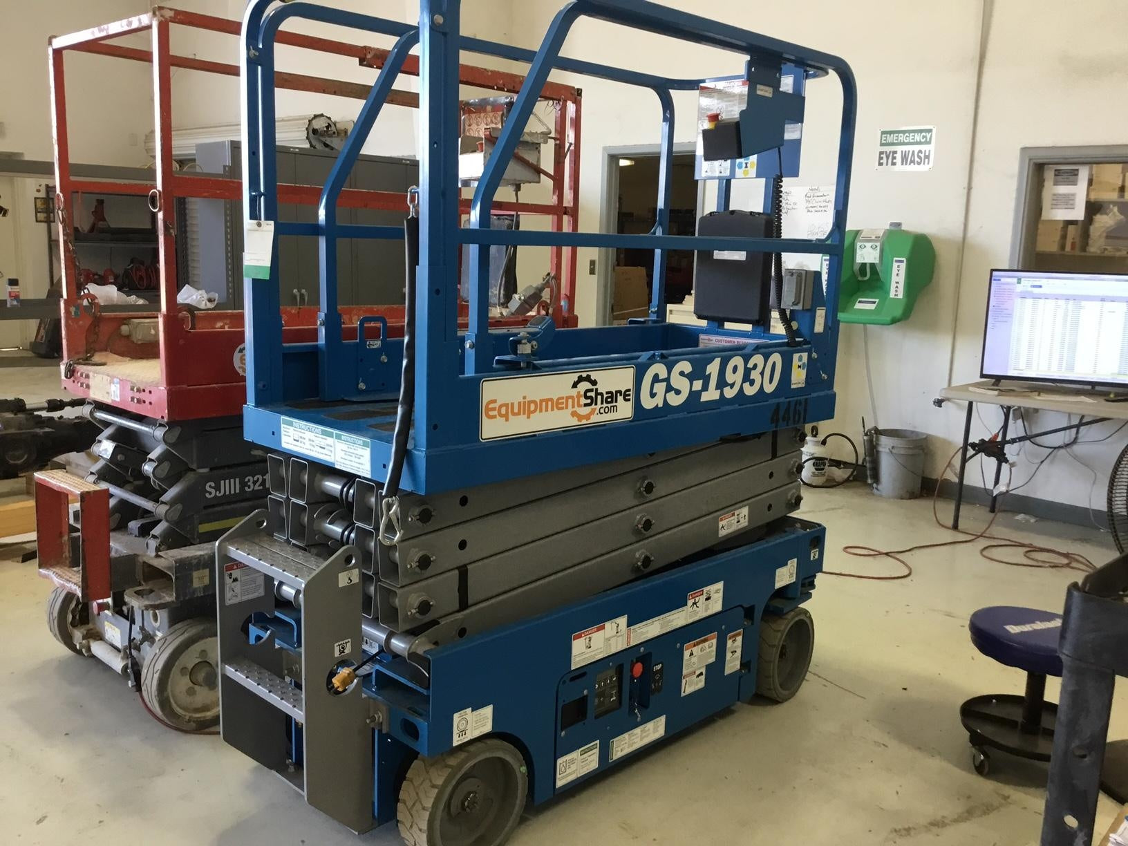 2017 GENIE GS-1930