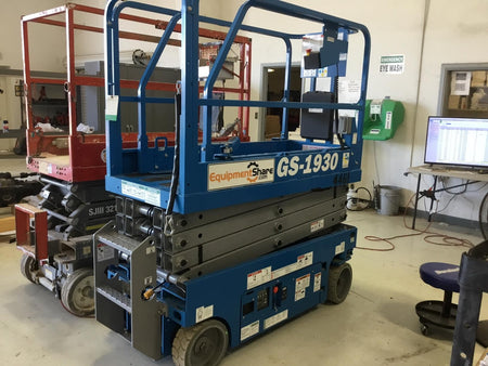 2017 GENIE GS-1930