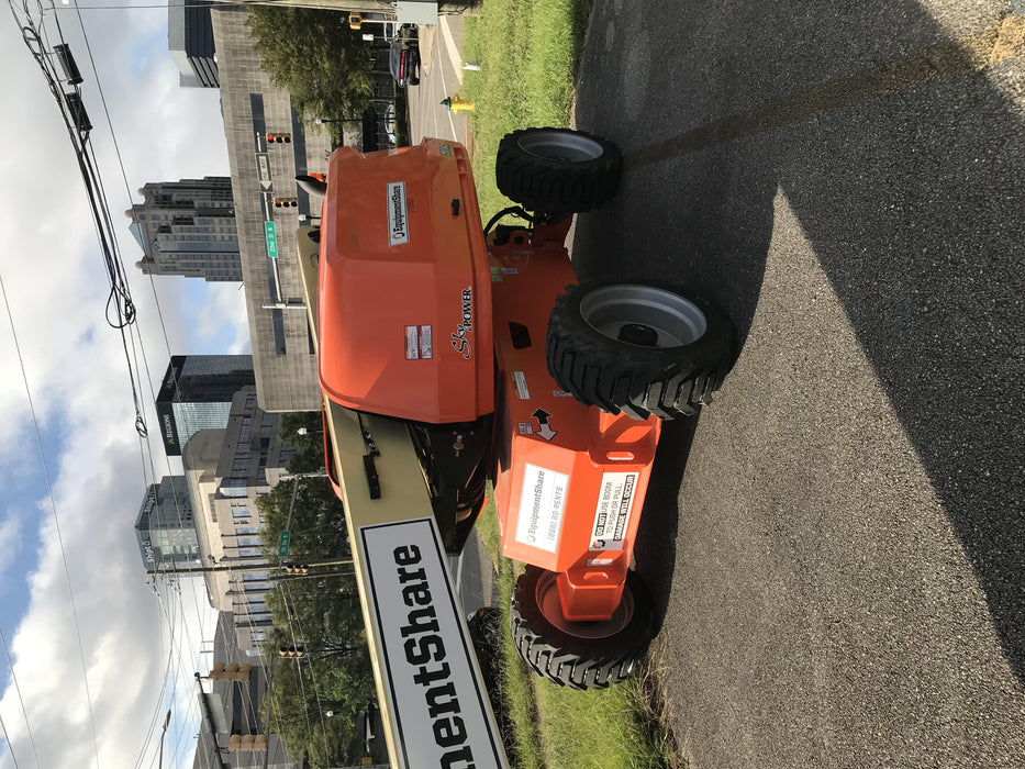 2020 JLG 600S