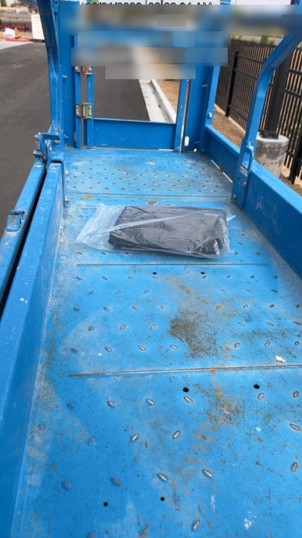 2023 GENIE GS-2632