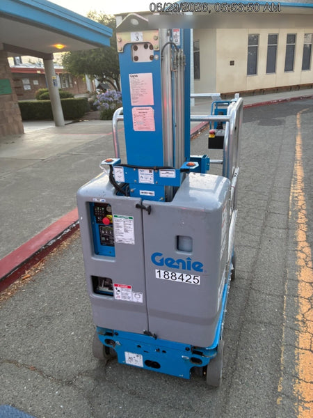 2021 GENIE GR-20