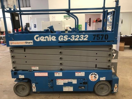 2018 GENIE GS-3232