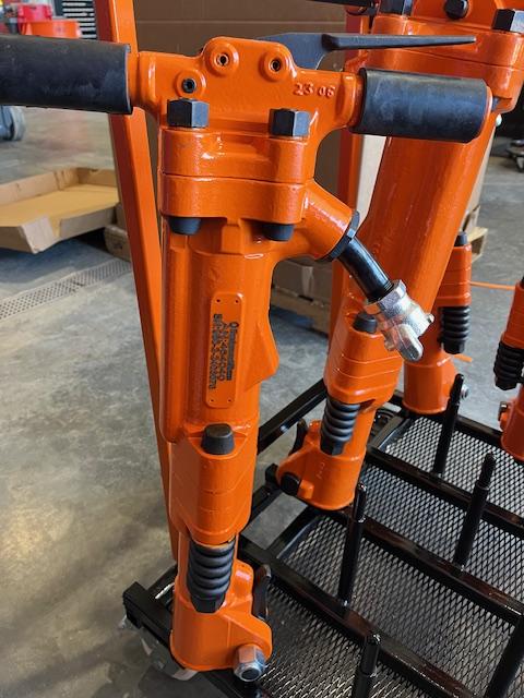 2024 MICHIGAN PNEUMATIC ES-TPB60-118-TRACKER