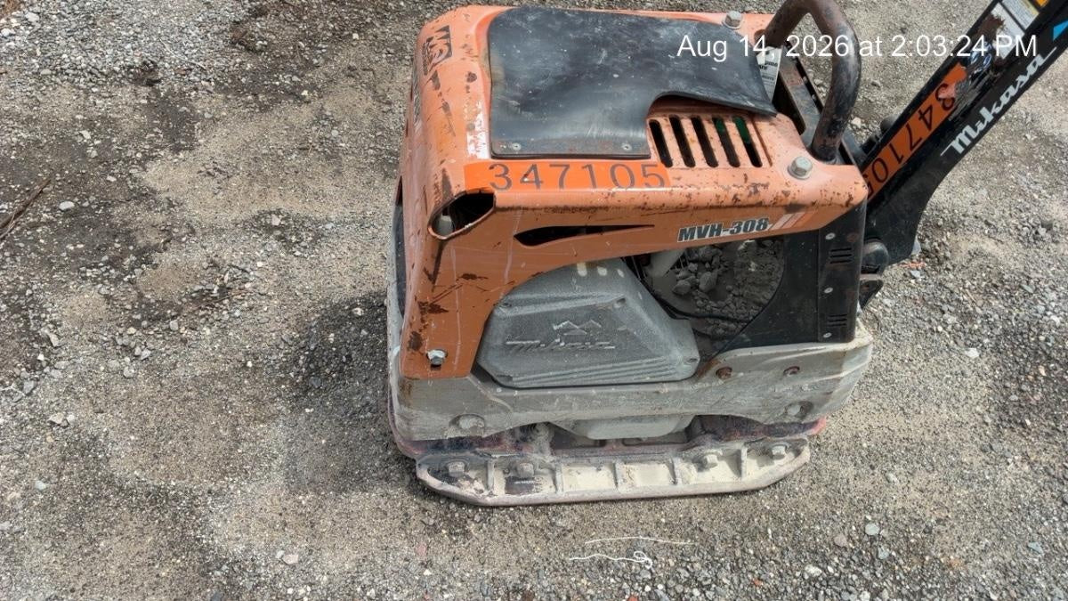 2023 Multiquip MV308GH Honda GX270, 18" Plate, Tachometer