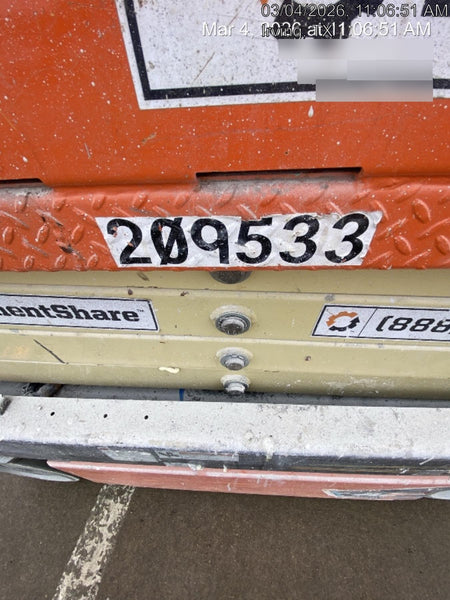 2022 JLG ES1932