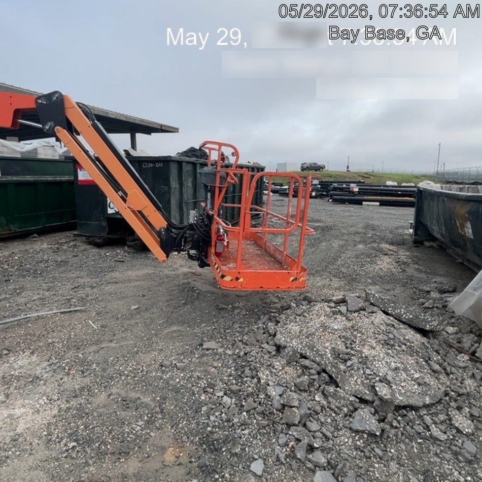 2023 JLG 800AJ