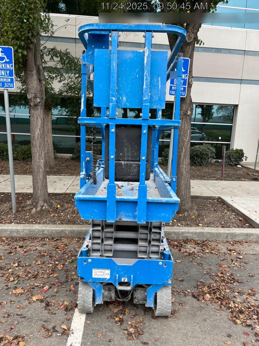 2020 Genie GS-1930 Solid Non Marking Tires, Beacon, Folding rails with half height swing gate, 800W Inverter