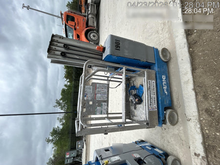 2016 GENIE GR-20