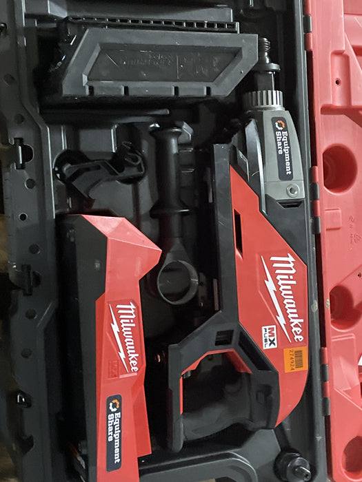 2022 MILWAUKEE MXF301-2CXS