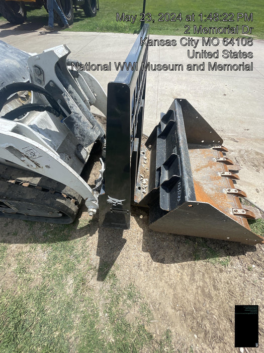 2023 BOBCAT 36" Mini Skid Steer Fork Carriage - Bobcat