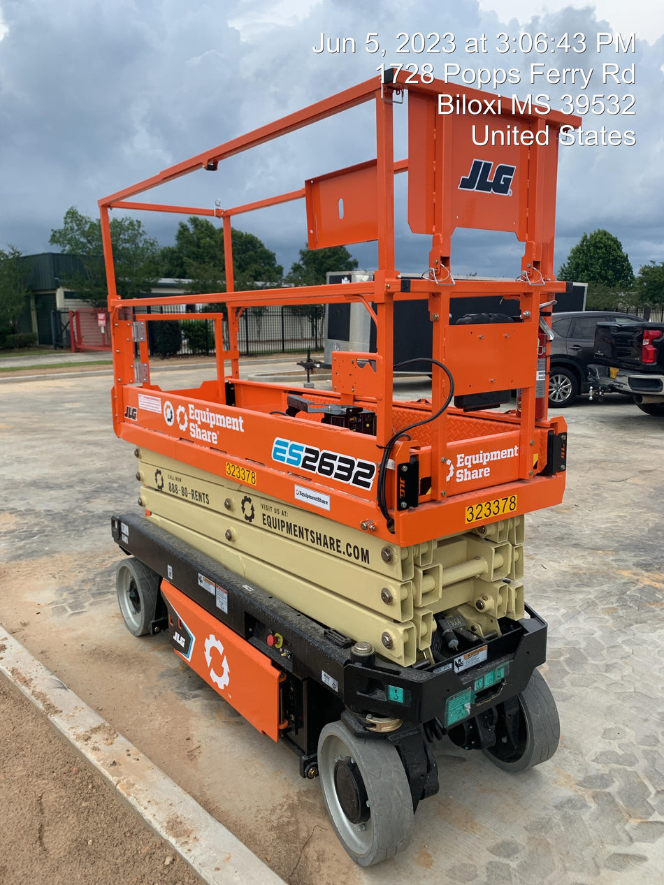 2023 JLG ES2632