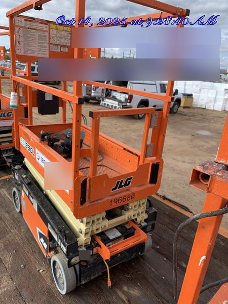 2021 JLG ES1330L
