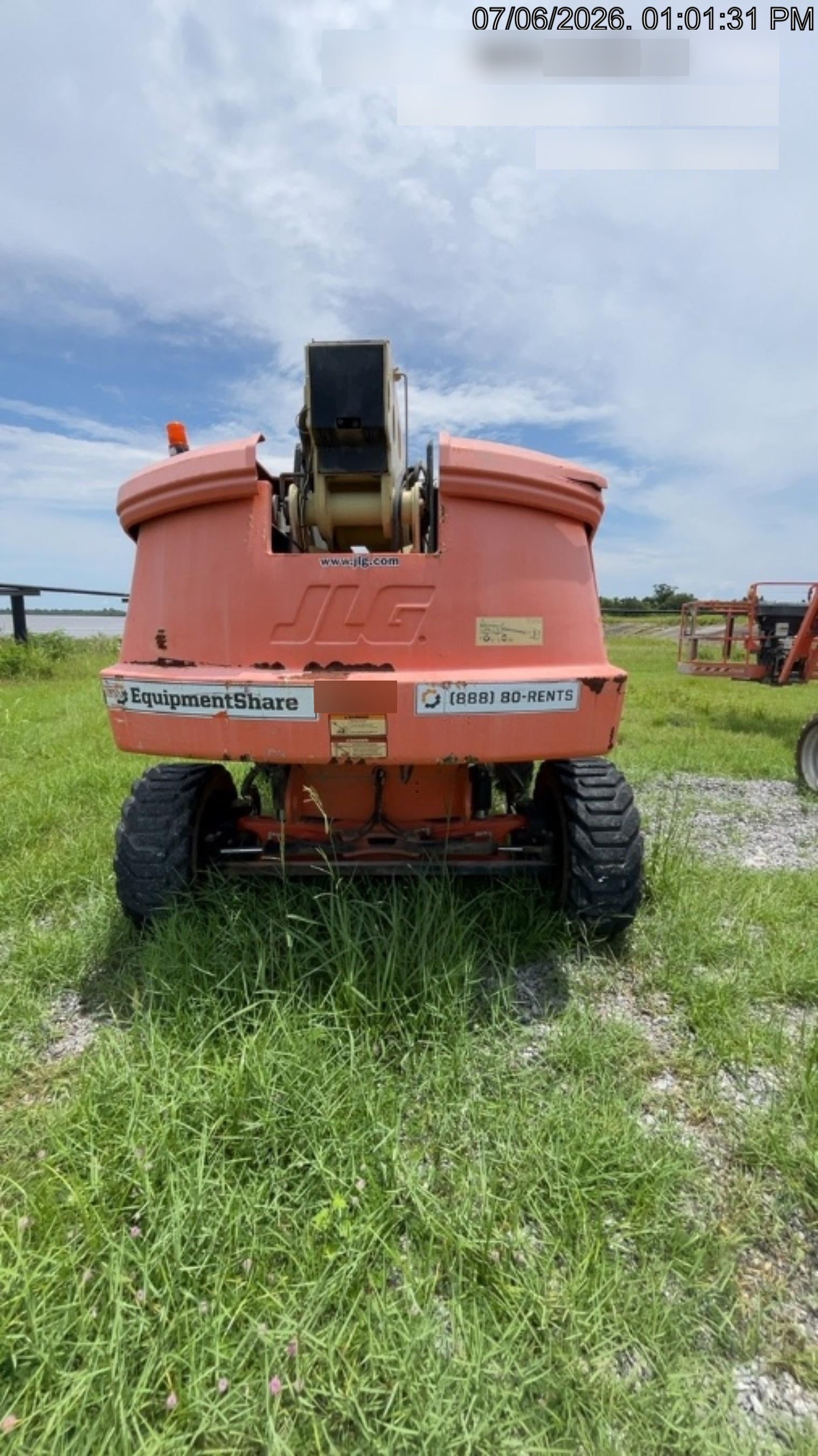 2019 JLG 660SJ