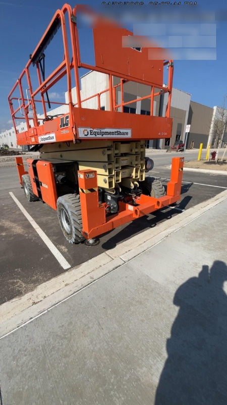 2019 JLG 430LRT