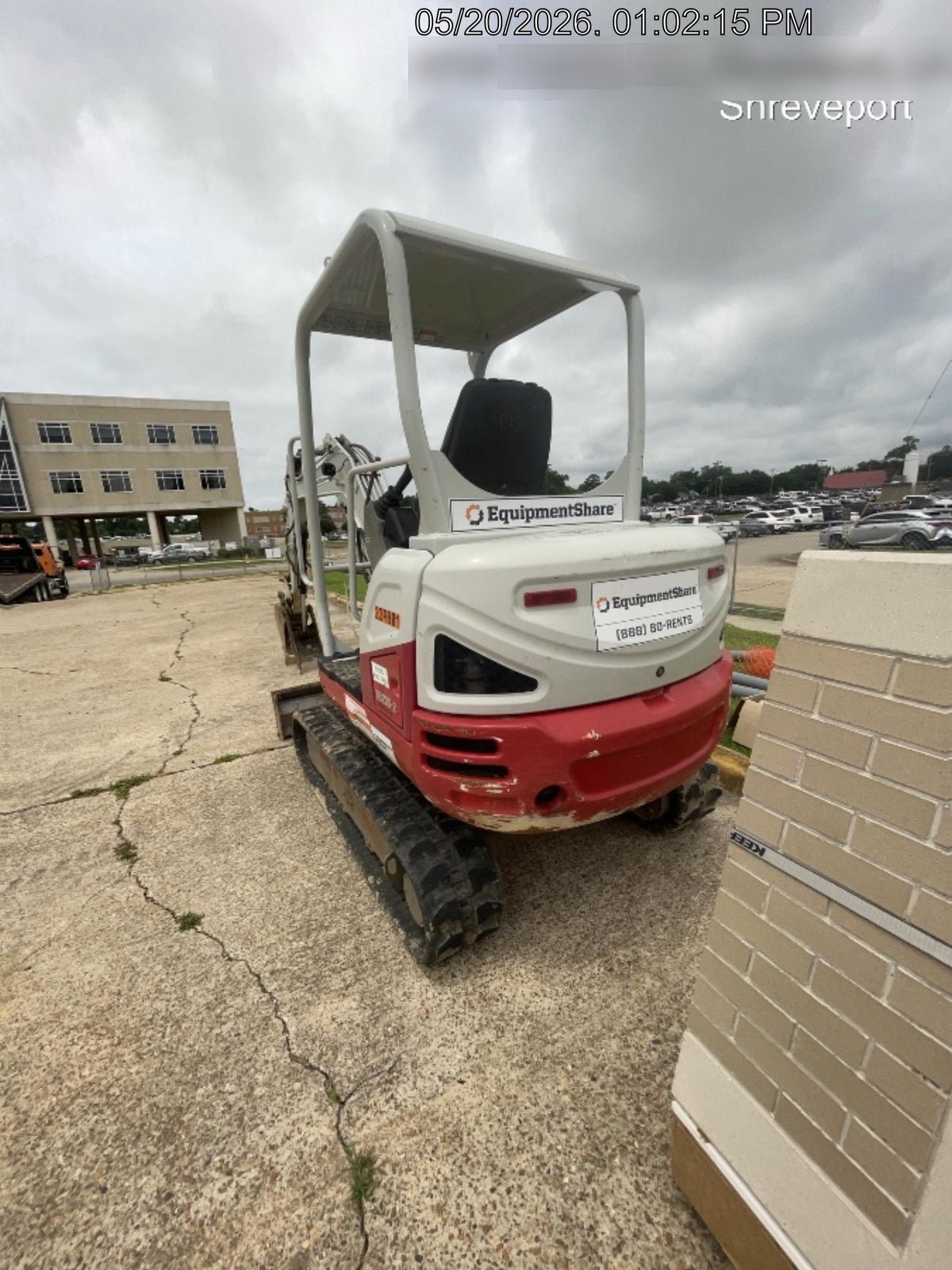 2022 TAKEUCHI TB235-2R