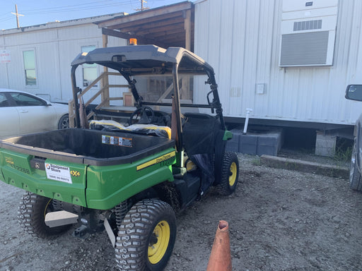 2020 John Deere XUV560E GATOR 4wd Utility Cart, Gas, 2 Seat, LED Strobe, Windshield Tempered Glass, Plastic Canopy, Wire Harness Kit, Backup Alarm