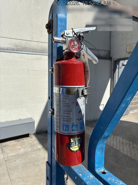 2017 Genie GS-1930 Genie GS-1930 Lift w/Fixed Rail and Chain Entry