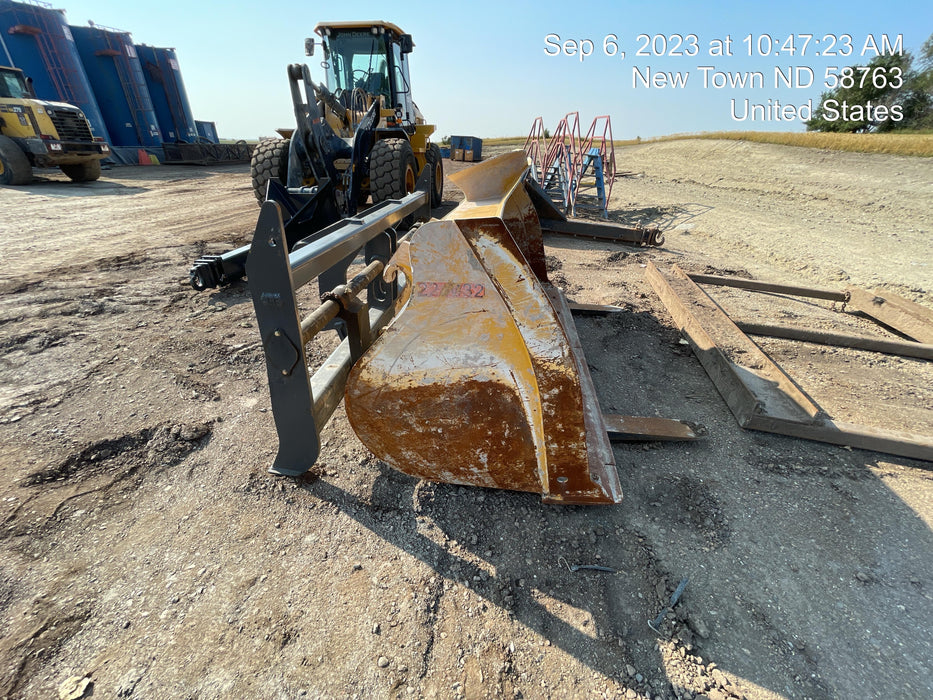 2023 PALADIN 96" Loader Fork Carriage - Paladin