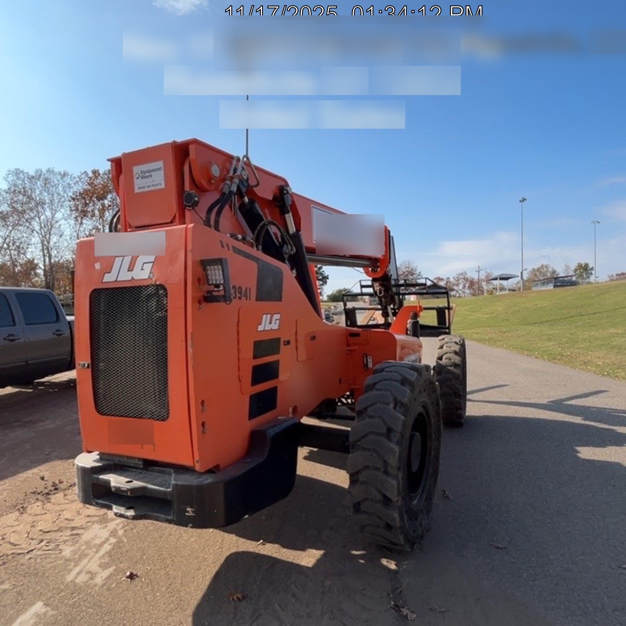 2019 SKYTRAK 8042