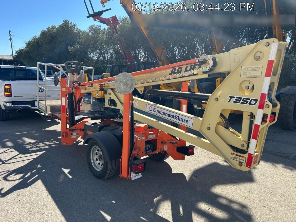 2022 JLG T350