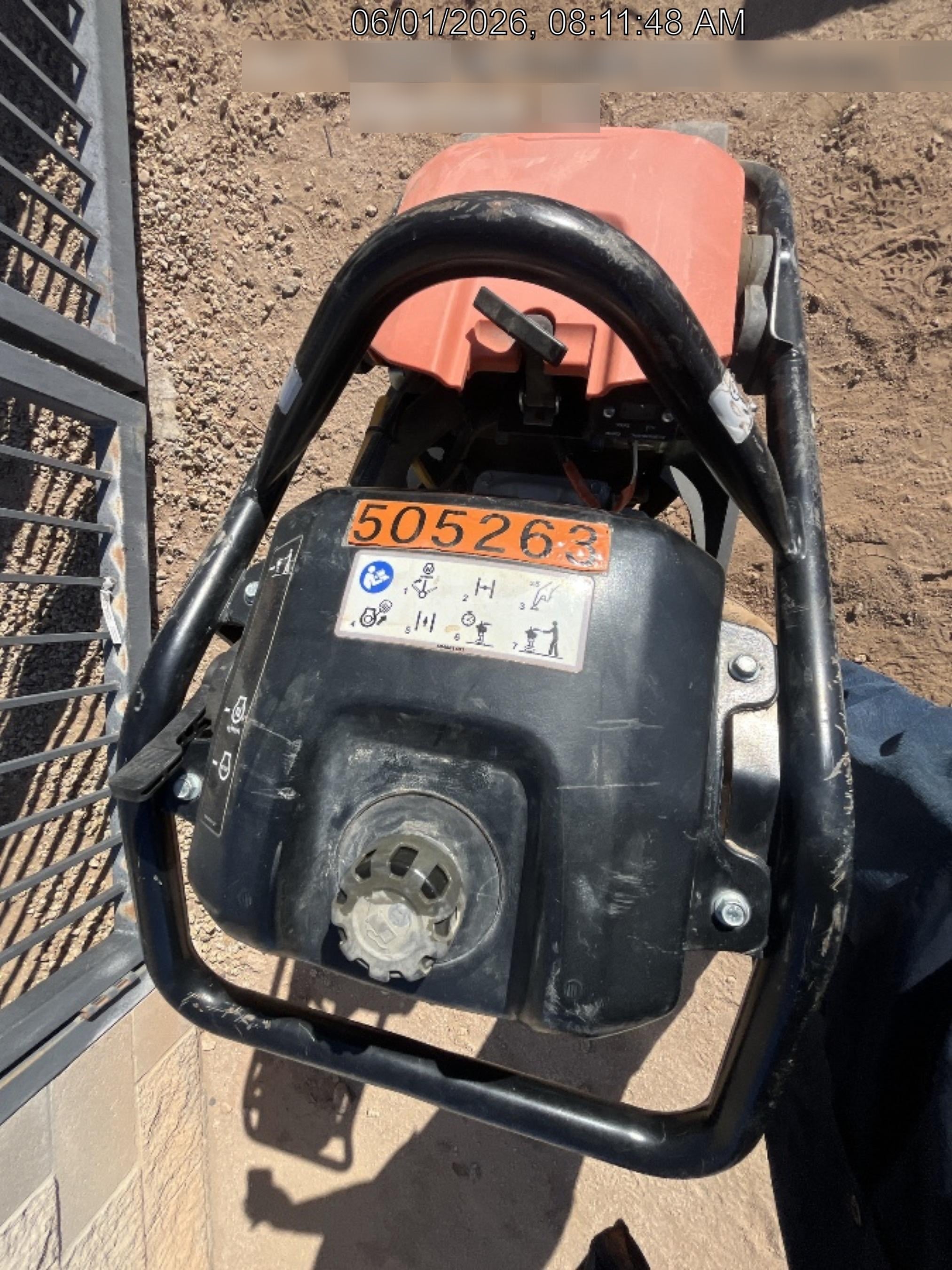 2025 HUSQVARNA LT6005