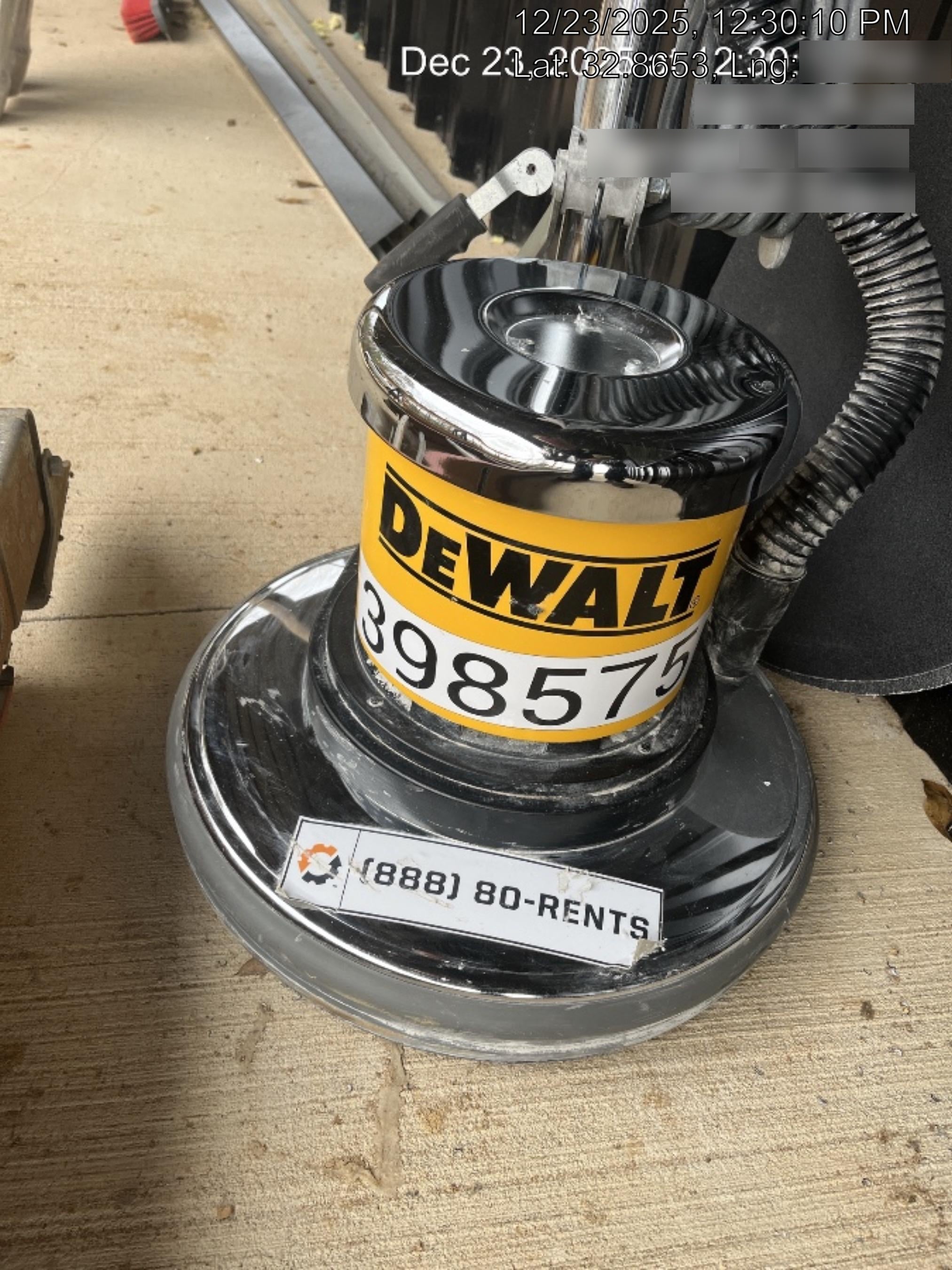 2024 DEWALT 216-RS