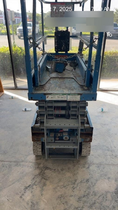 2019 Genie GS-1930 Fixed Rails with Chain Entry