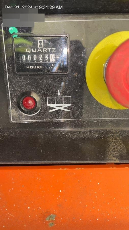 2022 JLG ES1932